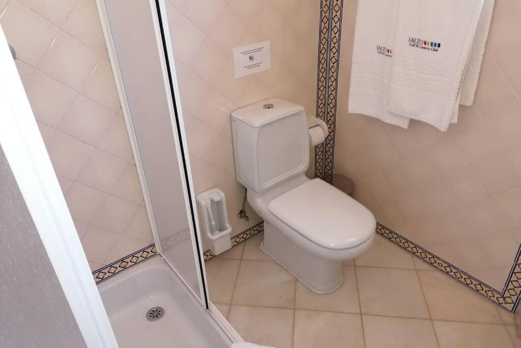 شقة Luxury Modern T2 Ocean View - Free Parking - Pool ألفور المظهر الخارجي الصورة
